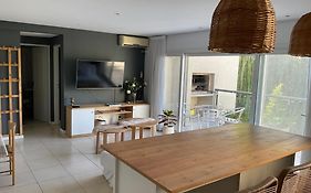 Departamento impecable excelente ubicación cerca de todo